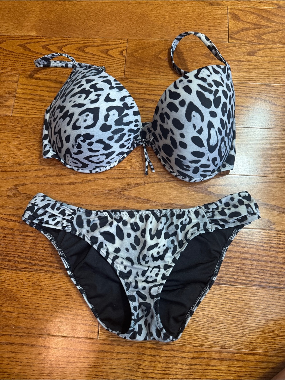 36DDD /Medium Victoria's Secret Black and White Leopard Push-Up Bikini Set